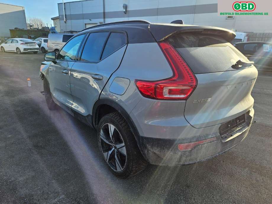 Volvo XC40 2018-2024 , Motorkode: E400V19, Girkassekode: 