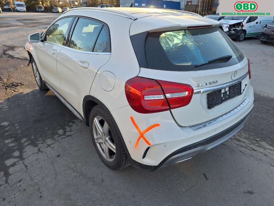 Mercedes GLA 2014-2020 (X156) (X156), Motorkode: M270.910, Girkassekode: 