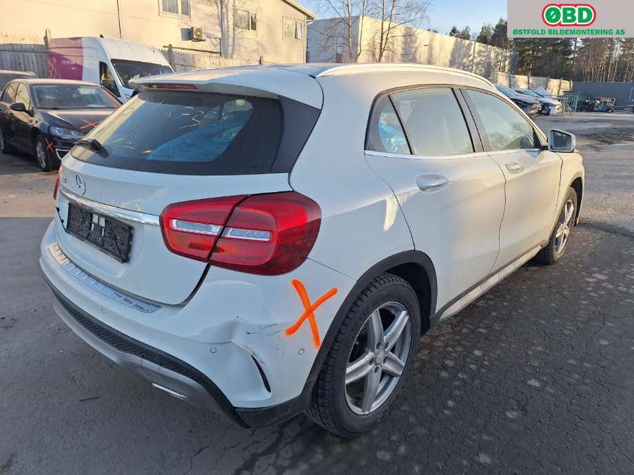 Mercedes GLA 2014-2020 (X156) (X156), Motorkode: M270.910, Girkassekode: 