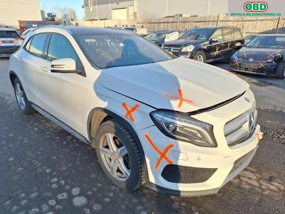 Mercedes GLA 2014-2020 (X156) (X156), Motorkode: M270.910, Girkassekode: 