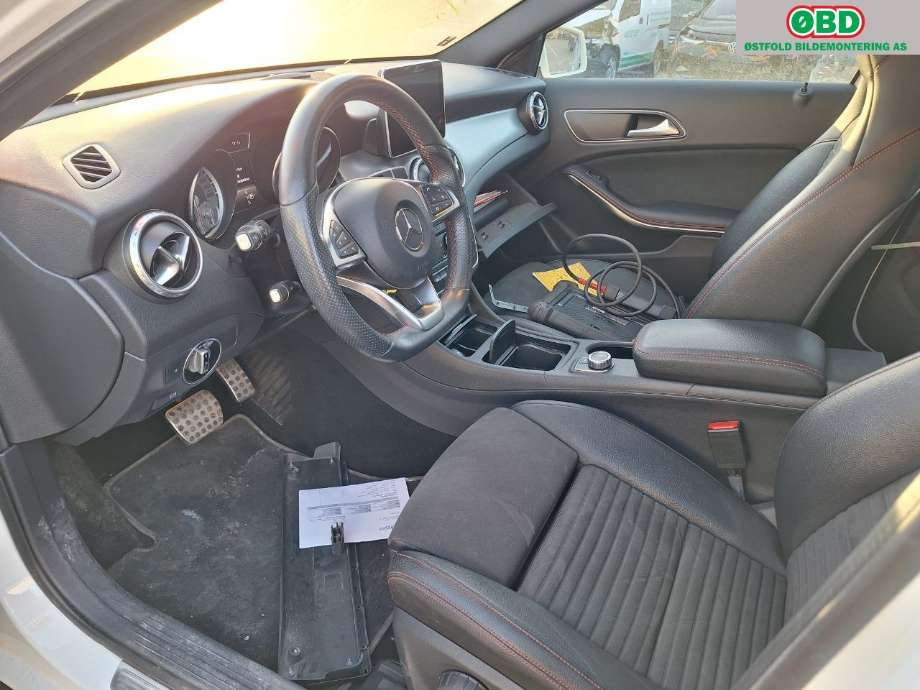 Mercedes GLA 2014-2020 (X156) (X156), Motorkode: M270.910, Girkassekode: 