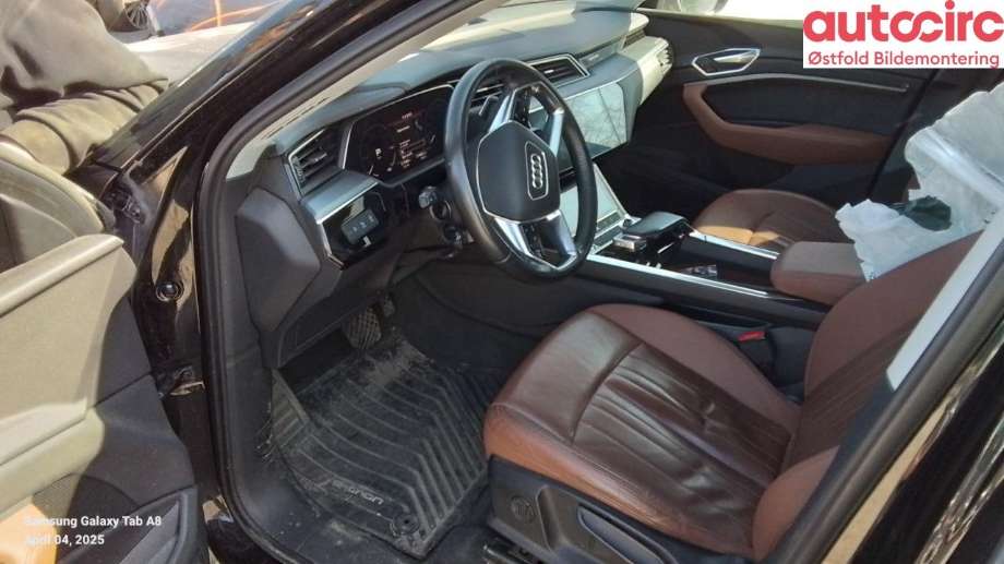 Audi e-tron 2018-->> , Motorkode: BM1J, Girkassekode: