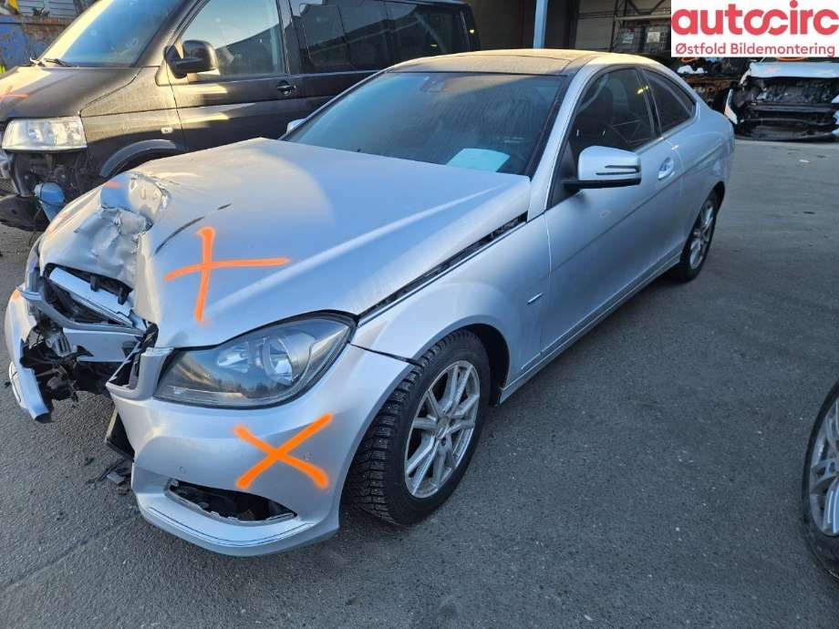 Mercedes C-Klasse 2011-2014 (Fase 2) (W204) (W204), Motorkode: M271.820, Girkassekode: 