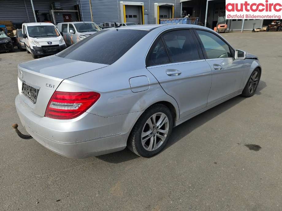 Mercedes C-Klasse 2011-2014 (Fase 2) (W204) (W204), Motorkode: OM651.913, Girkassekode: 