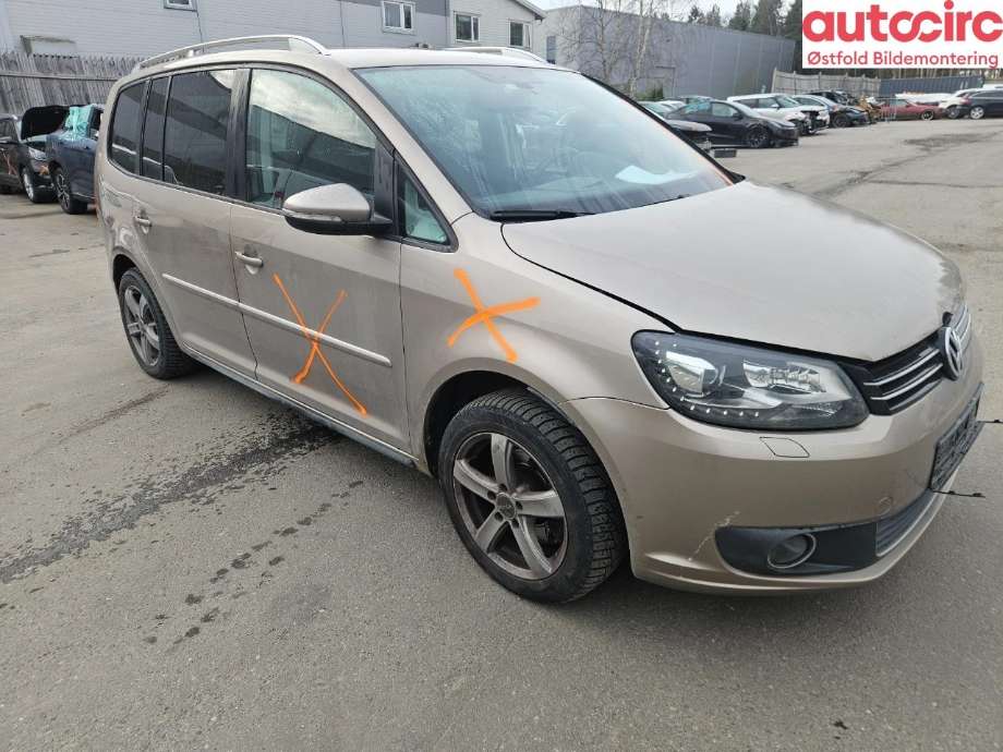 VW Touran 2010-2015 (Type I, Fase 3) , Motorkode: CFHC, Girkassekode: 