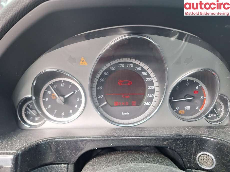 Mercedes E-Klasse 2009-2013 (Fase 1) (W212) (W212), Motorkode: OM651.924, Girkassekode: 
