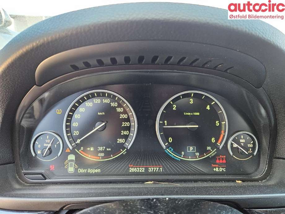 BMW 5-Serie 2010-2017 (F10/F11) (F10/F11), Motorkode: N57-D30A, Girkassekode: 