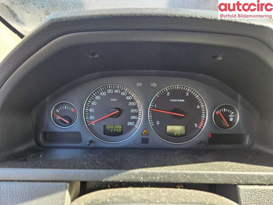Volvo XC90 2002-2006 (Type I, Fase 1) , Motorkode: D5244T, Girkassekode: 