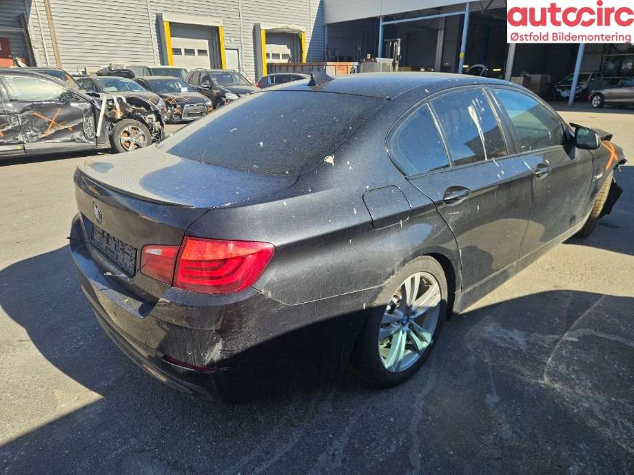 BMW 5-Serie 2010-2017 (F10/F11) (F10/F11), Motorkode: N47-D20C, Girkassekode: 