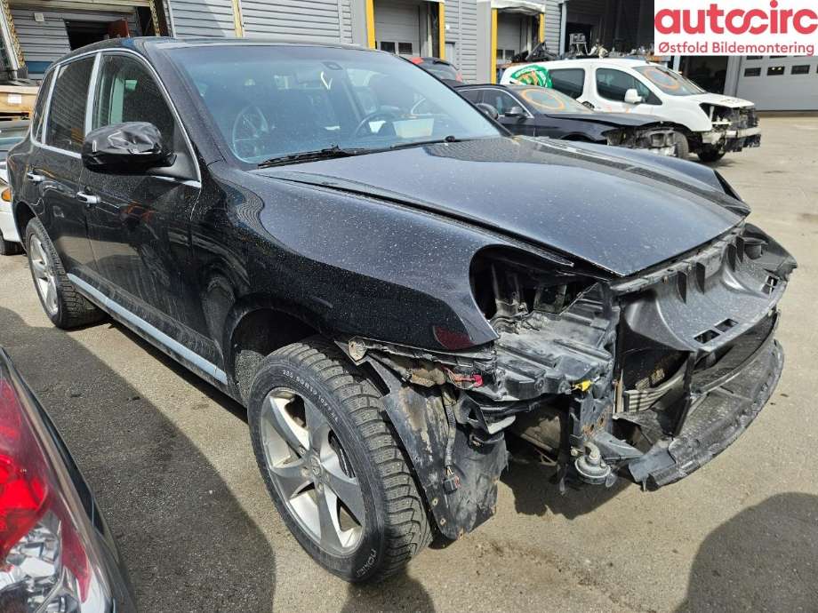 Porsche Cayenne 2002-2006 (Fase 1) (9PA) (9PA), Motorkode: M02.2Y, Girkassekode: 