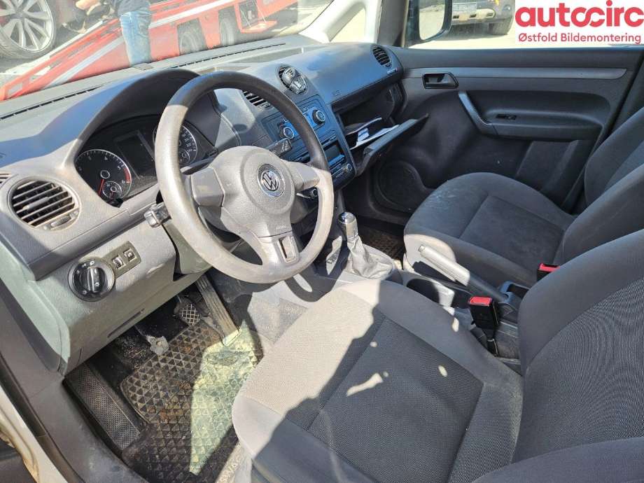 VW Caddy 2010-2015 (Type III, Fase 2) , Motorkode: CFHF, Girkassekode: 