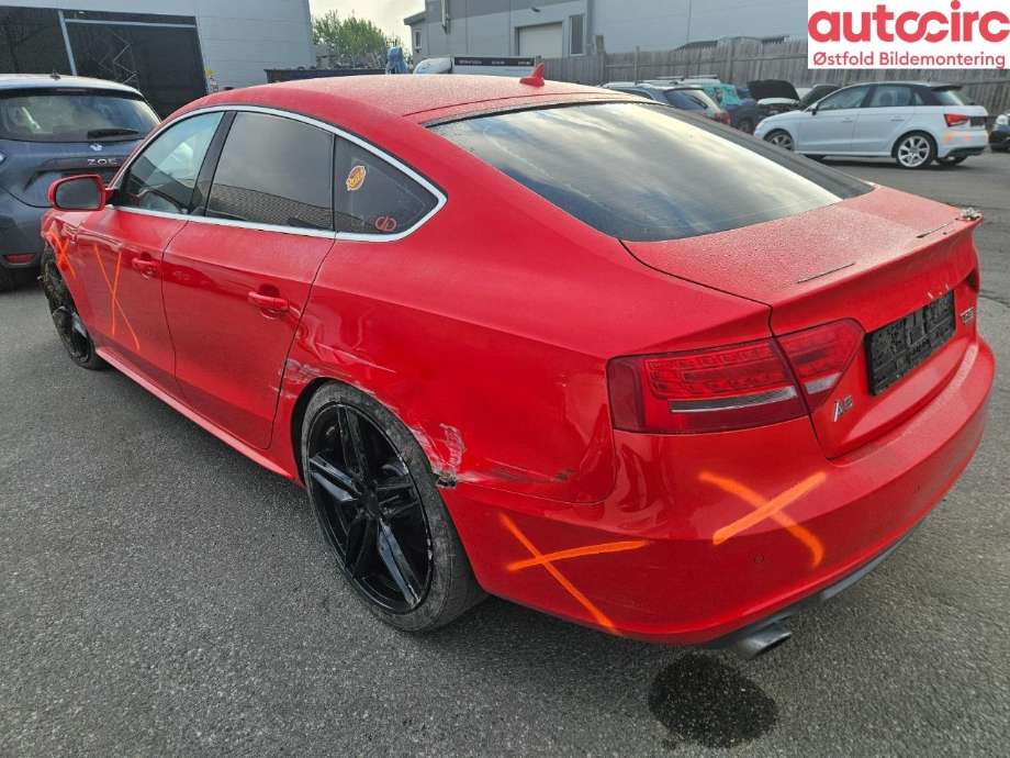 Audi A5 2007-2016 (Type I) , Motorkode: CDNC, Girkassekode: 
