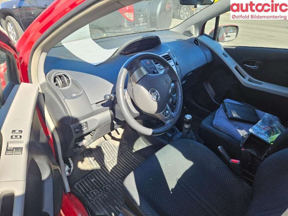 Toyota Yaris 2009-2011 (Type II, Fase 2) , Motorkode: 1KR-FE, Girkassekode: 