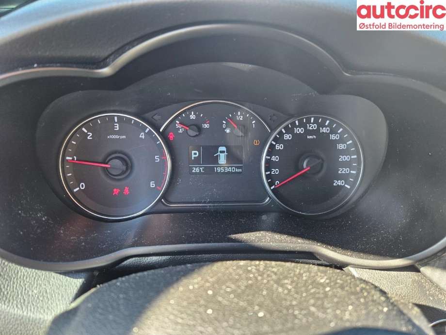 Kia Carens 2013-2018 Type III , Motorkode: D4FD, Girkassekode: 