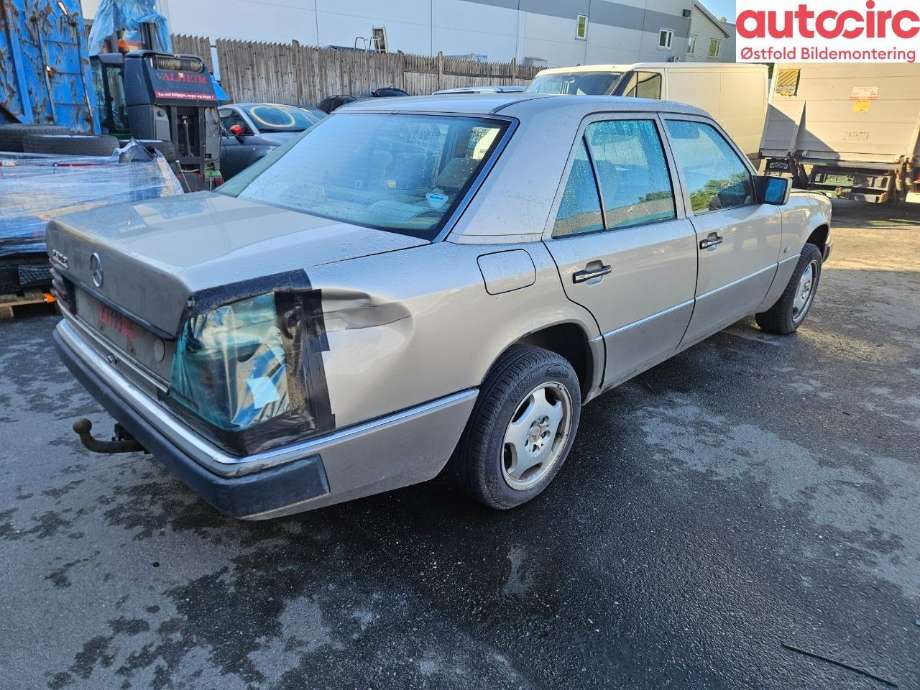 Mercedes 124 1986-1995 (W124) (W124), Motorkode: M102.982, Girkassekode: 