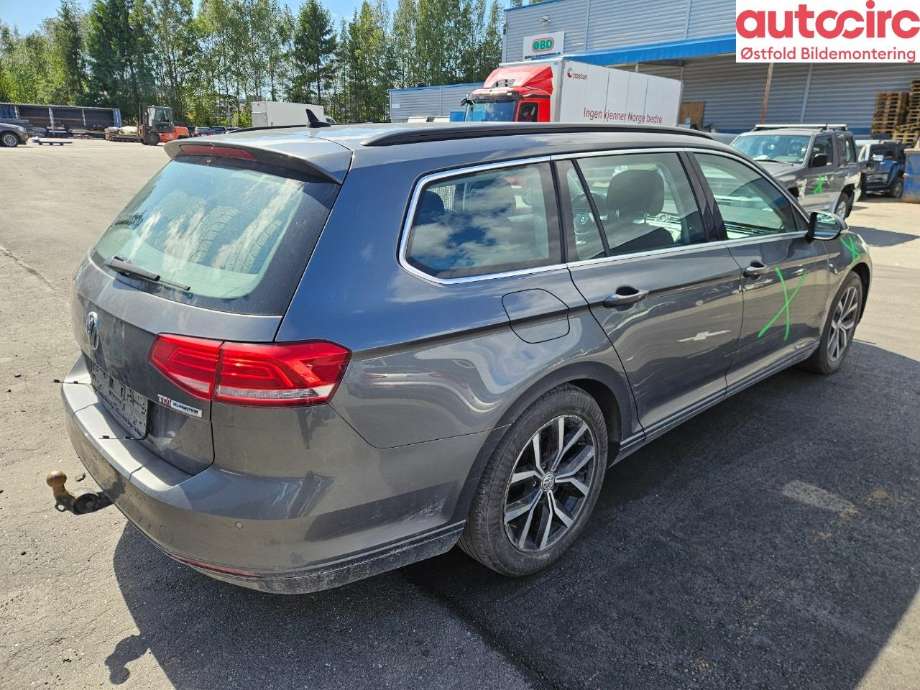 VW Passat 2015-2019 (Fase 1) (B8) (B8), Motorkode: DCXA, Girkassekode: