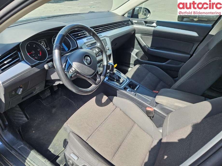 VW Passat 2015-2019 (Fase 1) (B8) (B8), Motorkode: DCXA, Girkassekode: