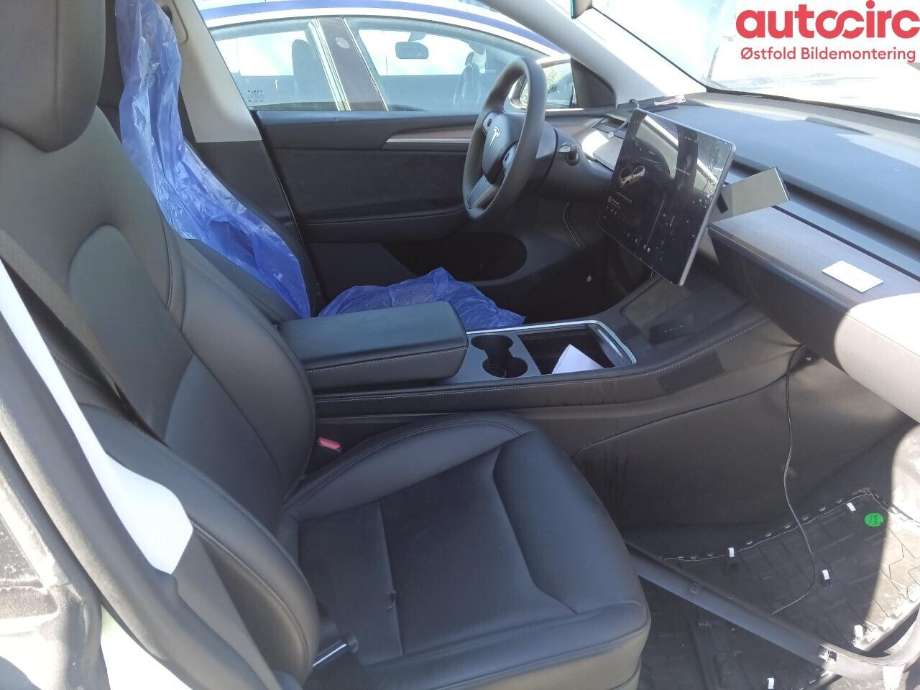 Tesla Model Y 2021-2024 (Type I) , Motorkode: 3DU, Girkassekode:
