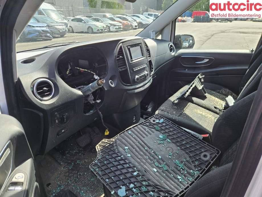 Mercedes Vito 2014-->> (W447) (W447), Motorkode: OM651.950, Girkassekode: 