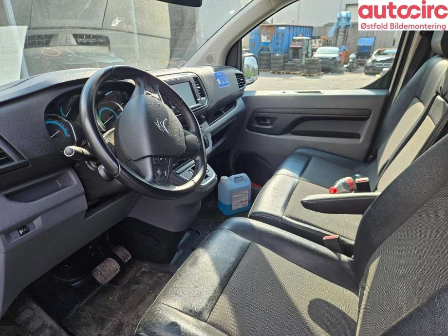 Citroën Jumpy 2016-->> (Type III) , Motorkode: ZKX, Girkassekode: