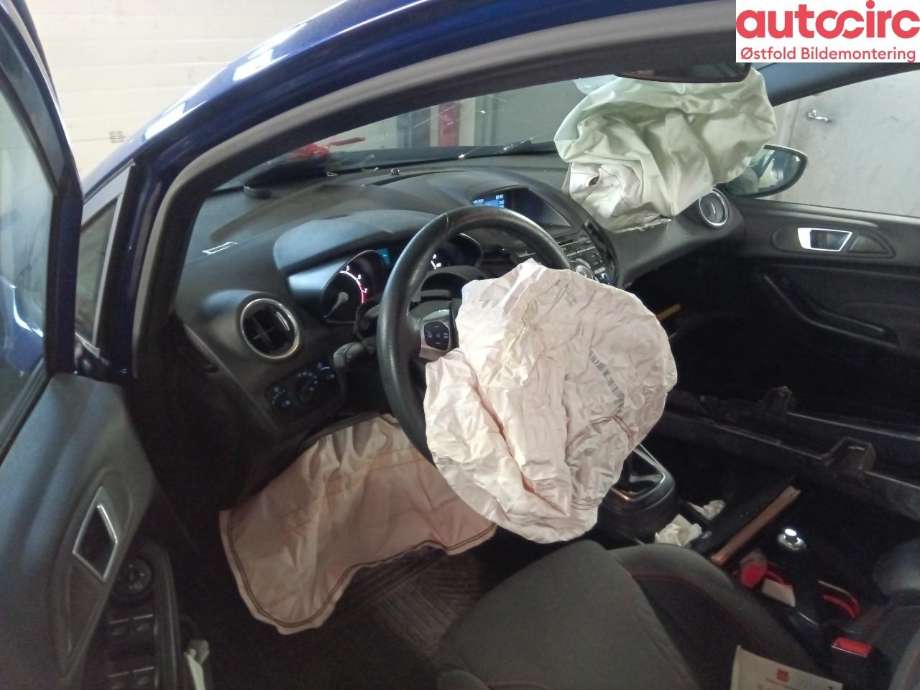 Ford Fiesta 2013-2017 (Type VI, Fase 2) , Motorkode: SFJC, Girkassekode: 