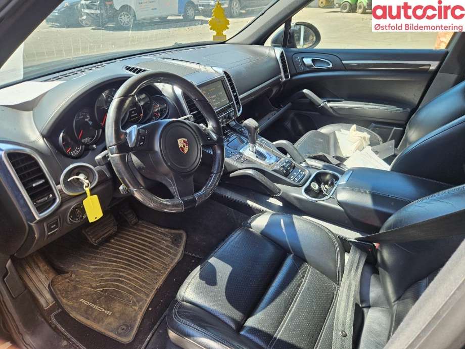 Porsche Cayenne 2010-2017 (92A) (92A), Motorkode: M05.9E, Girkassekode: 
