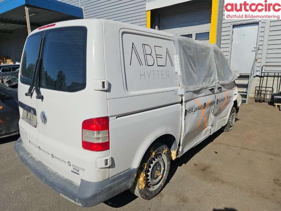 VW Transporter / Caravelle 2009-2015 (Fase 2) (T5) (T5), Motorkode: CAAD, Girkassekode: 