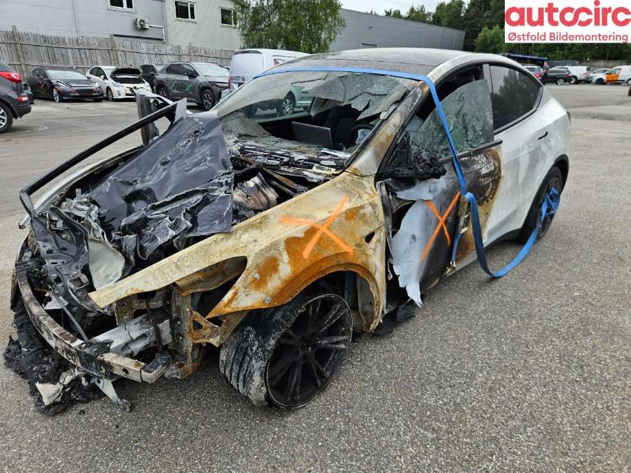 Tesla Model Y 2021-2024 (Type I) , Motorkode: 3DU, Girkassekode: 