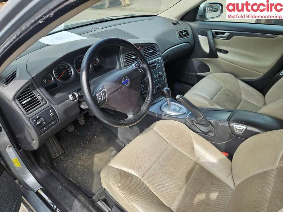 Volvo V70 2005-2007 (Type II, Fase 2) , Motorkode: D5244T5, Girkassekode: