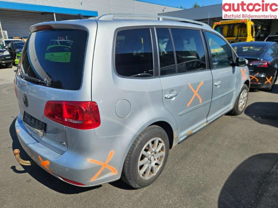 VW Touran 2010-2015 (Type I, Fase 3) , Motorkode: CAYC, Girkassekode: 