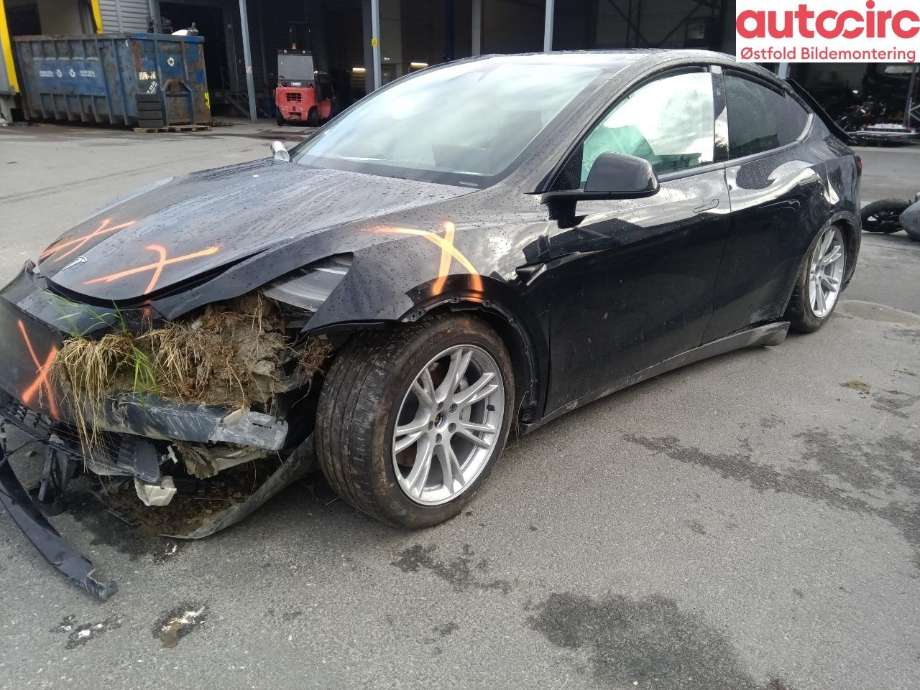 Tesla Model Y 2021-2024 (Type I) , Motorkode: 3DU, Girkassekode: 
