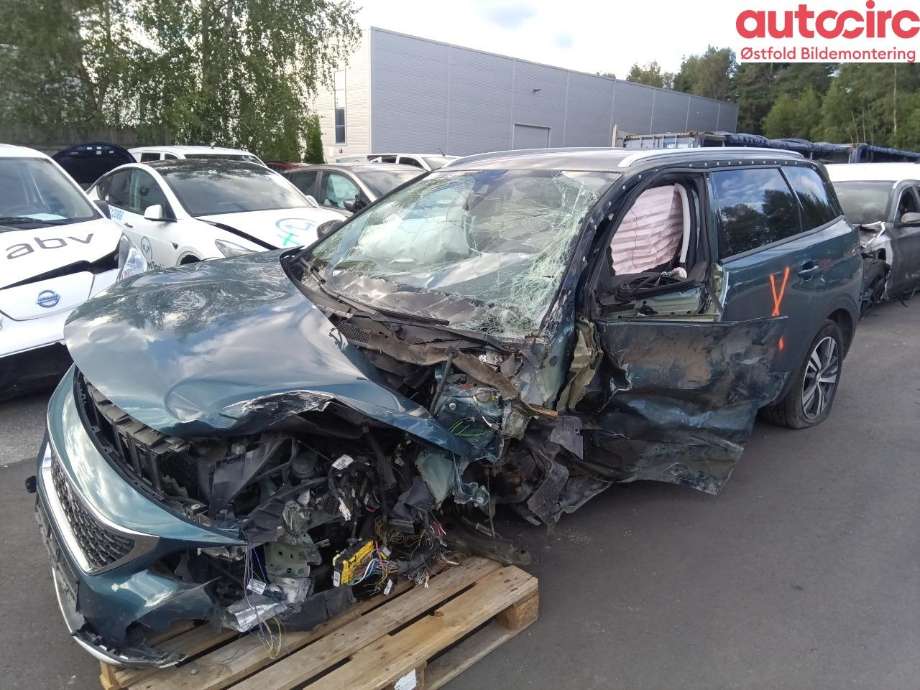 Peugeot 5008 2017-->> (Type II) , Motorkode: YHZ, Girkassekode: 