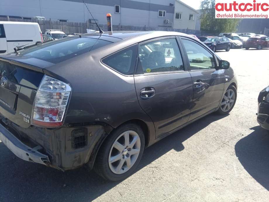 Toyota Prius 2004-2009 (Type II) (COMBI) (COMBI), Motorkode: 1NZ-FXE, Girkassekode: 