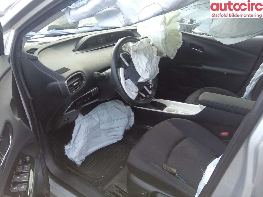Toyota Prius 2016-2023 (Type IV) (combi) (combi), Motorkode: 2ZR-FXE, Girkassekode: 