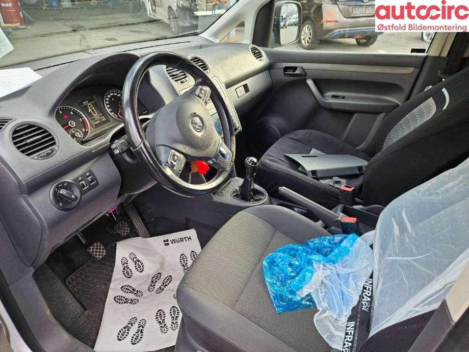 VW Caddy 2010-2015 (Type III, Fase 2) , Motorkode: CAYD, Girkassekode: 
