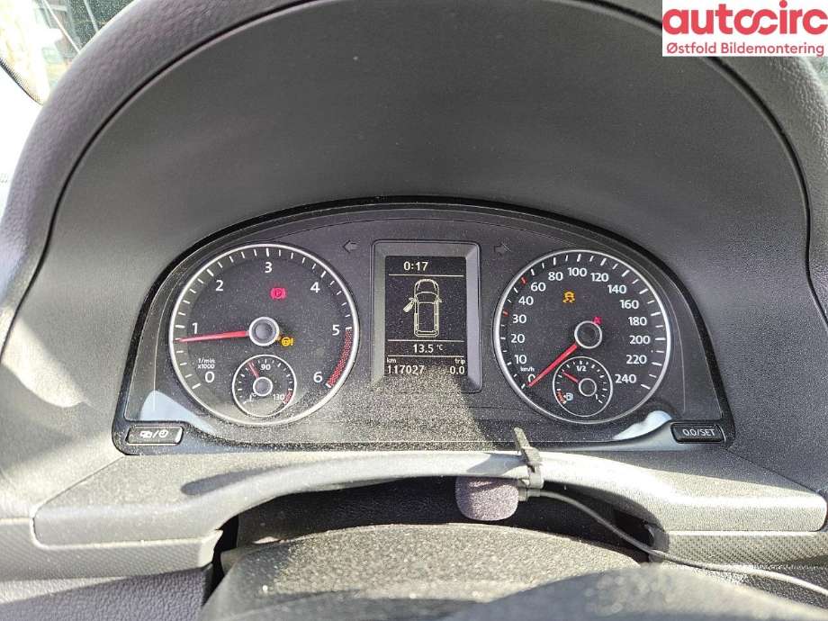 VW Caddy 2010-2015 (Type III, Fase 2) , Motorkode: CAYD, Girkassekode: 