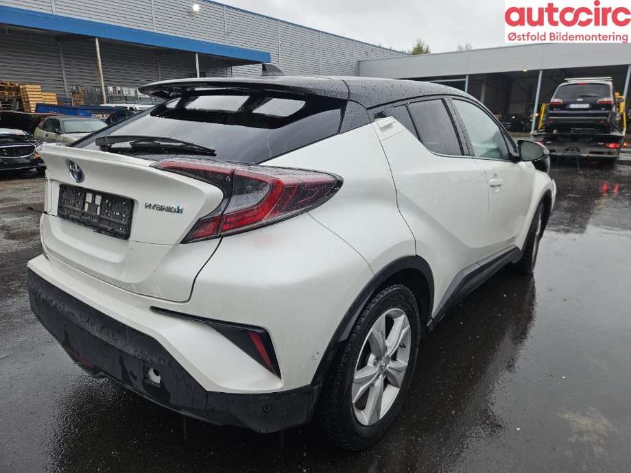 Toyota C-HR 2016-->> , Motorkode: 2ZR-FXE, Girkassekode: 