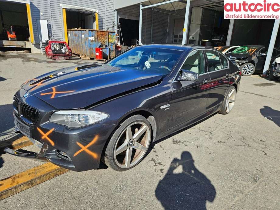 BMW 5-Serie 2010-2017 (F10/F11) (F10/F11), Motorkode: N57-D30A, Girkassekode: