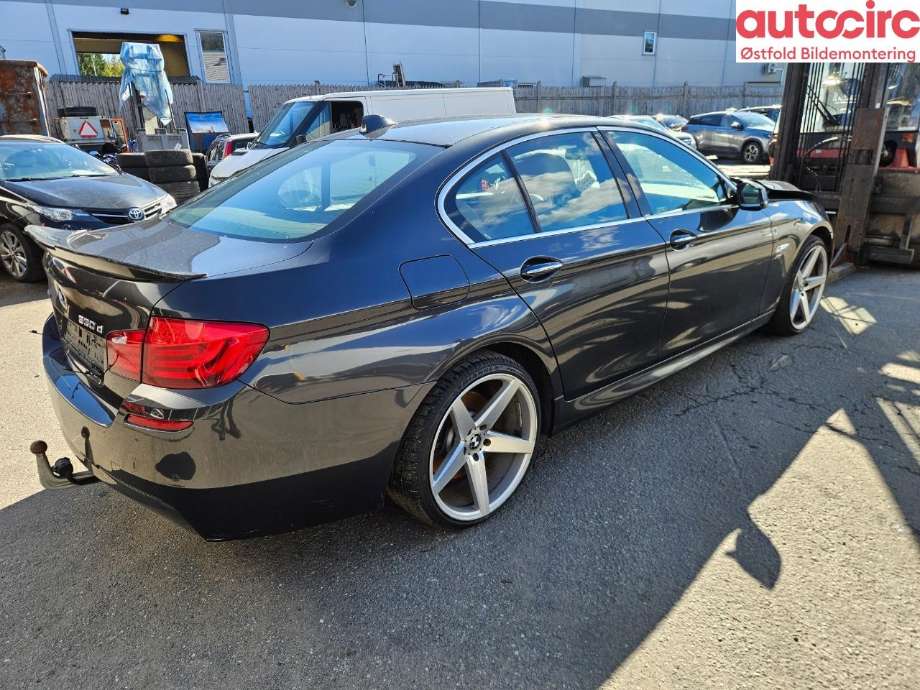 BMW 5-Serie 2010-2017 (F10/F11) (F10/F11), Motorkode: N57-D30A, Girkassekode:
