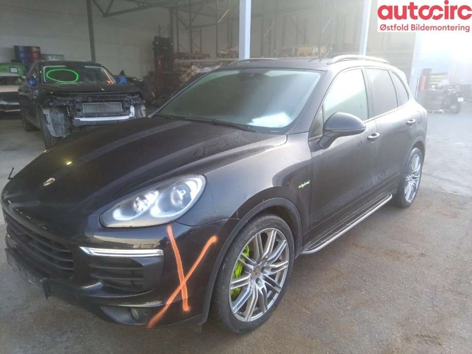 Porsche Cayenne 2010-2017 (92A) (92A), Motorkode: MCG.EA, Girkassekode: 