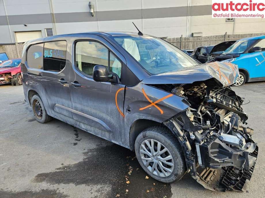 Citroën Berlingo 2019-->> (Type III) , Motorkode: YHY, Girkassekode: 