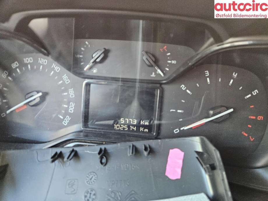 Citroën Berlingo 2019-->> (Type III) , Motorkode: YHY, Girkassekode: 