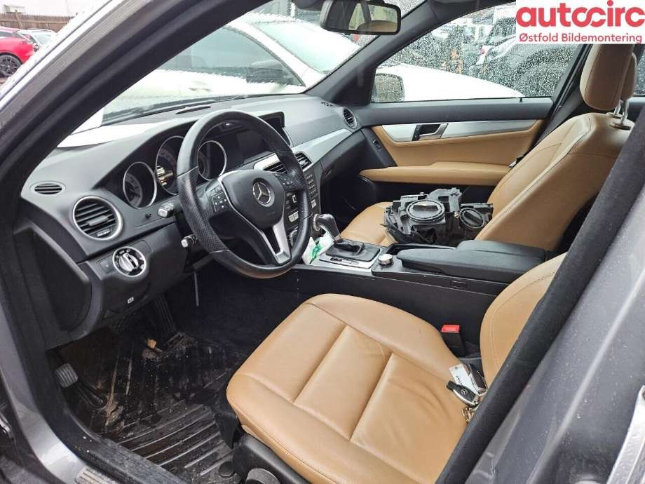 Mercedes C-Klasse 2011-2014 (Fase 2) (W204) (W204), Motorkode: M274.910, Girkassekode: 