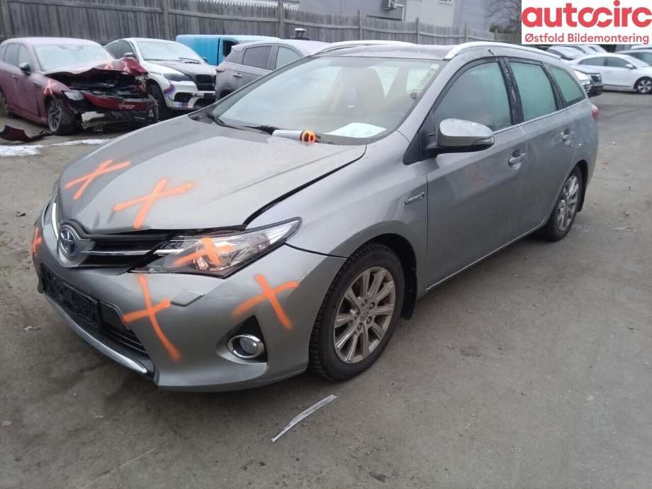 Toyota Auris 2013-2015 (Type II, Fase 1) , Motorkode: 2ZR-FXE, Girkassekode: 