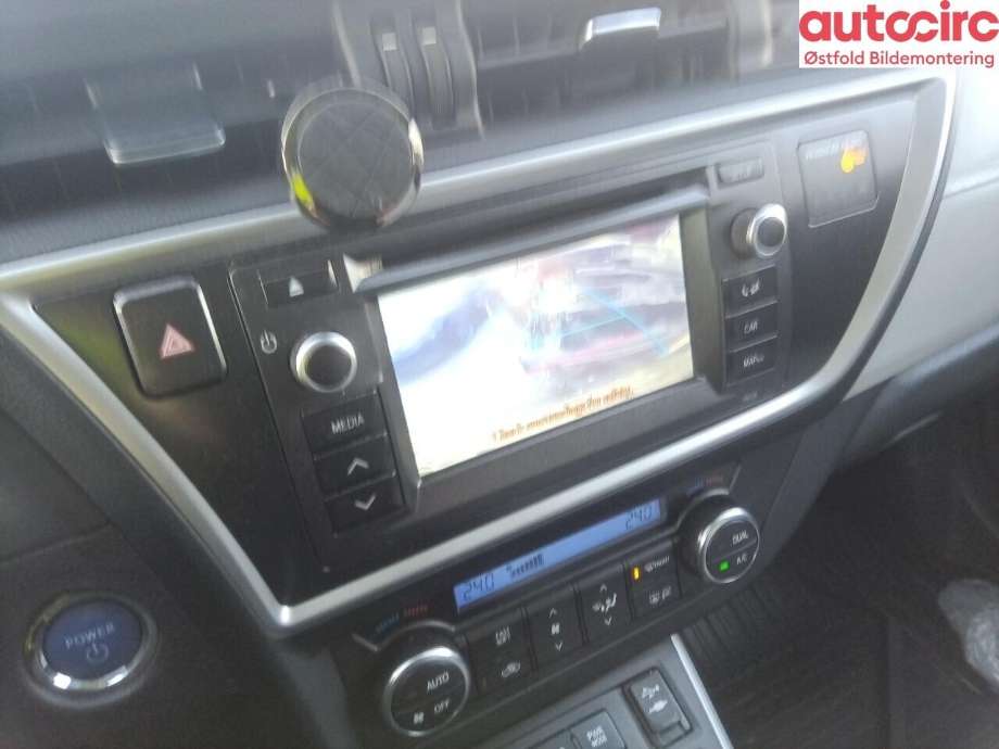 Toyota Auris 2013-2015 (Type II, Fase 1) , Motorkode: 2ZR-FXE, Girkassekode: 