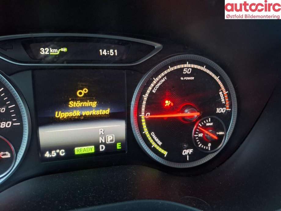 Mercedes B-Klasse 2011-2018 (W246) (W246), Motorkode: EM780.990, Girkassekode: 