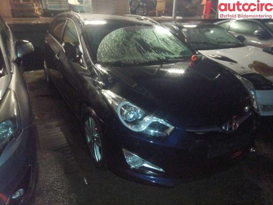 Hyundai i40 2012-2017 , Motorkode: D4FD, Girkassekode:
