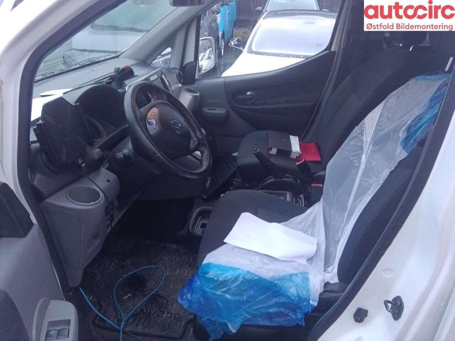 Nissan NV200 2010-2019 , Motorkode: EM57, Girkassekode: