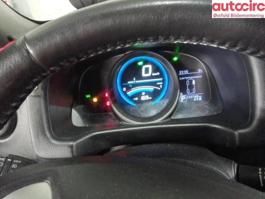 Nissan NV200 2010-2019 delebil , Motorkode: EM57, Girkassekode: 