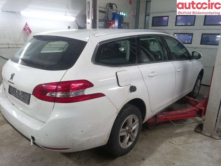 Peugeot 308 2013-2021 (Type II) , Motorkode: YHZ, Girkassekode: 
